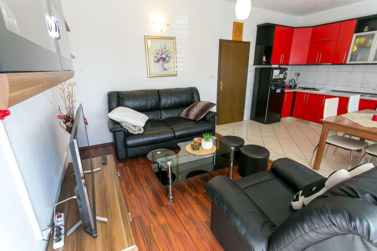 Apartman Antea Apartment Kastel Stari Bagian luar foto