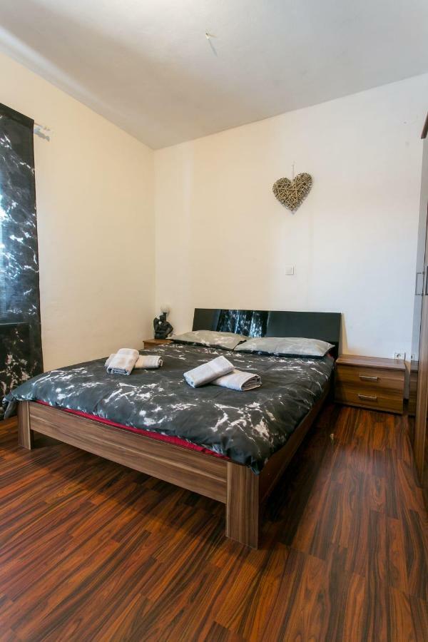 Apartman Antea Apartment Kastel Stari Bagian luar foto