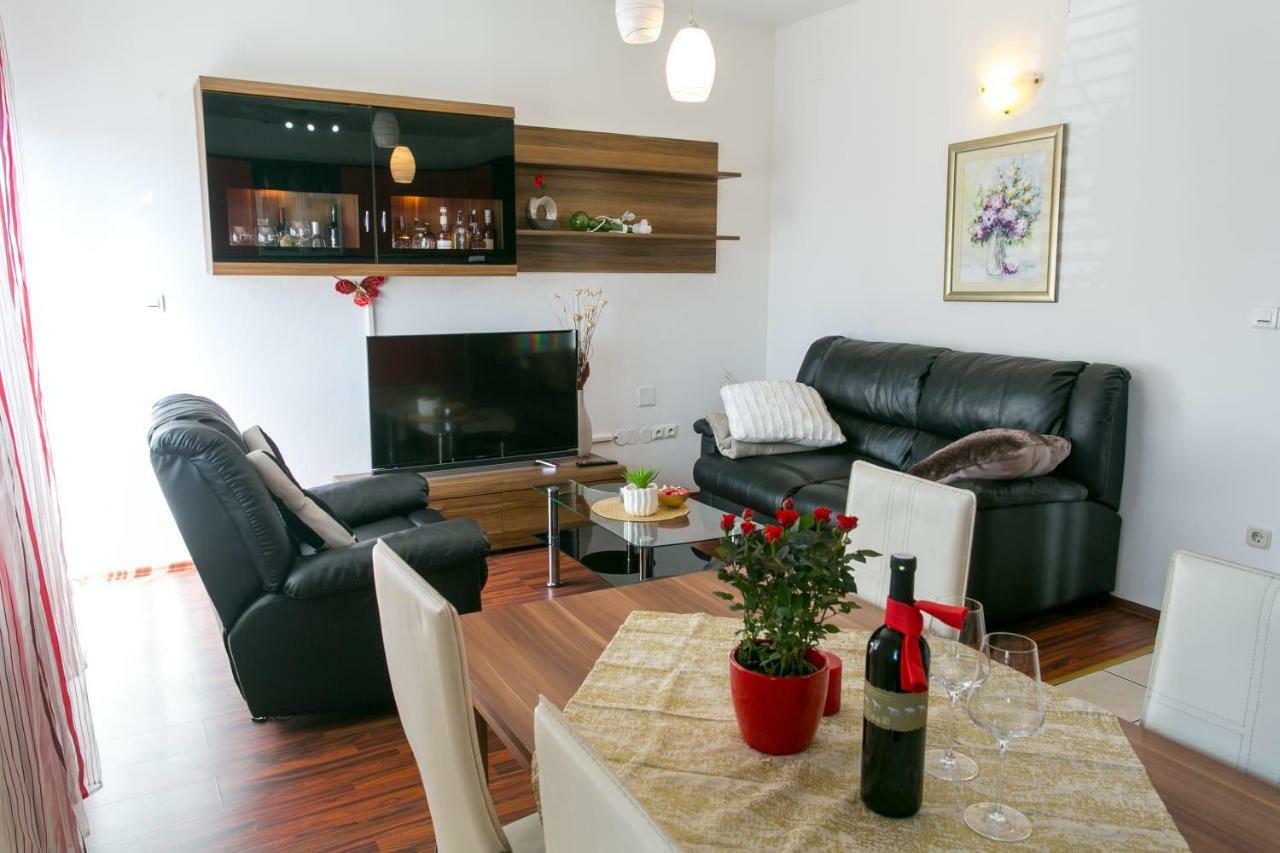 Apartman Antea Apartment Kastel Stari Bagian luar foto