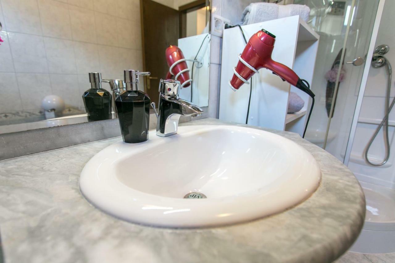 Apartman Antea Apartment Kastel Stari Bagian luar foto