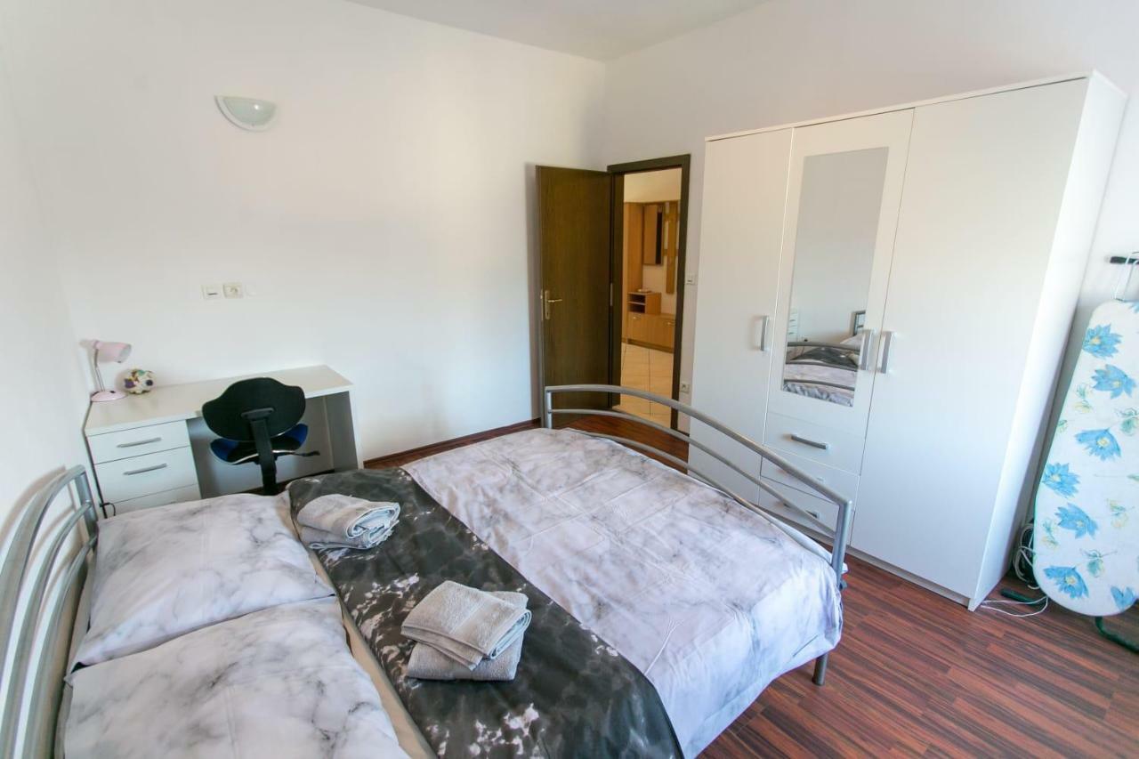 Apartman Antea Apartment Kastel Stari Bagian luar foto