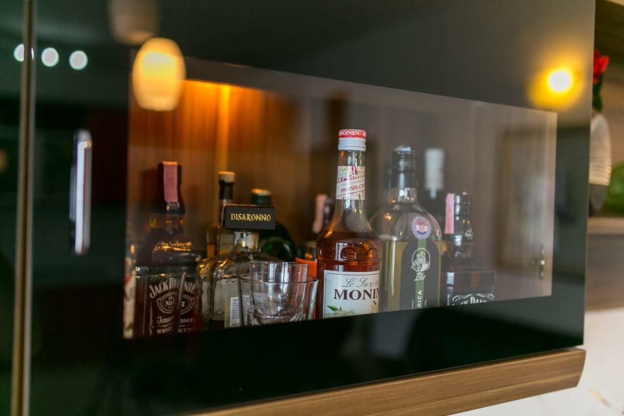 Apartman Antea Apartment Kastel Stari Bagian luar foto